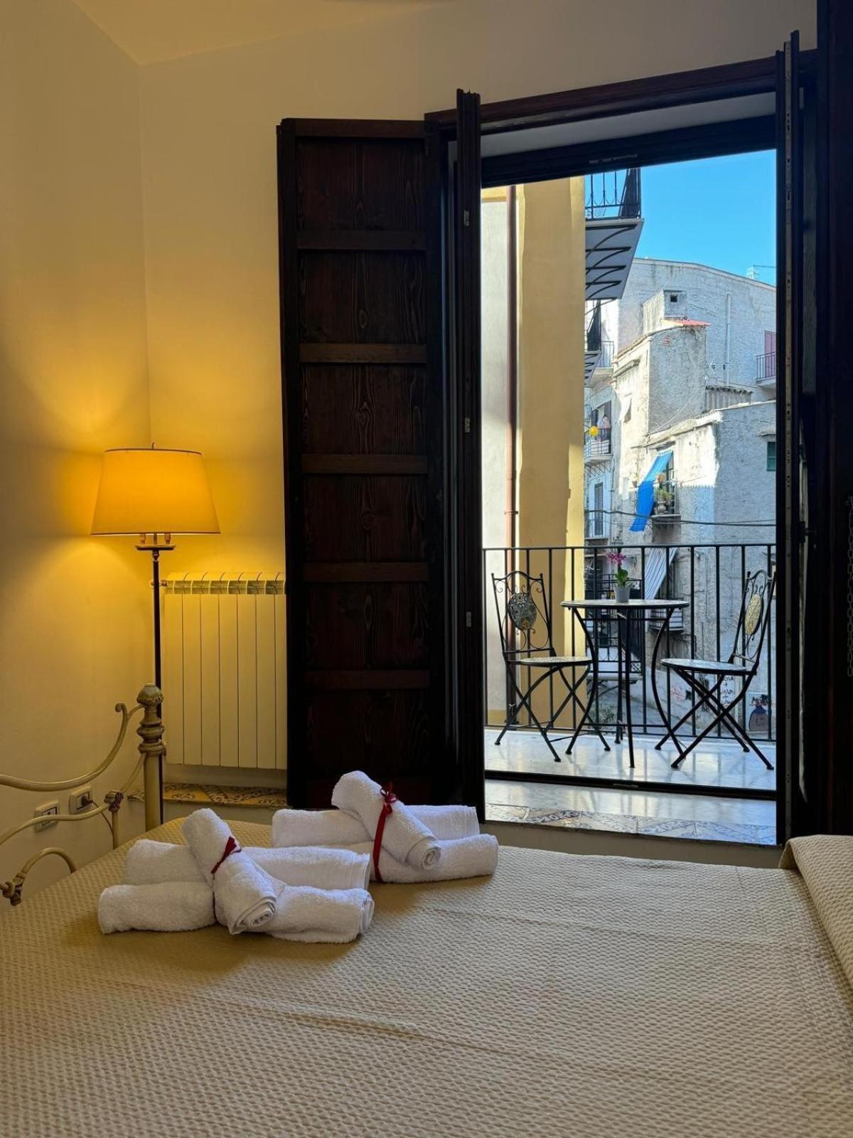 La Rosa Bianca Della Vucciria Villa Palermo Exteriör bild