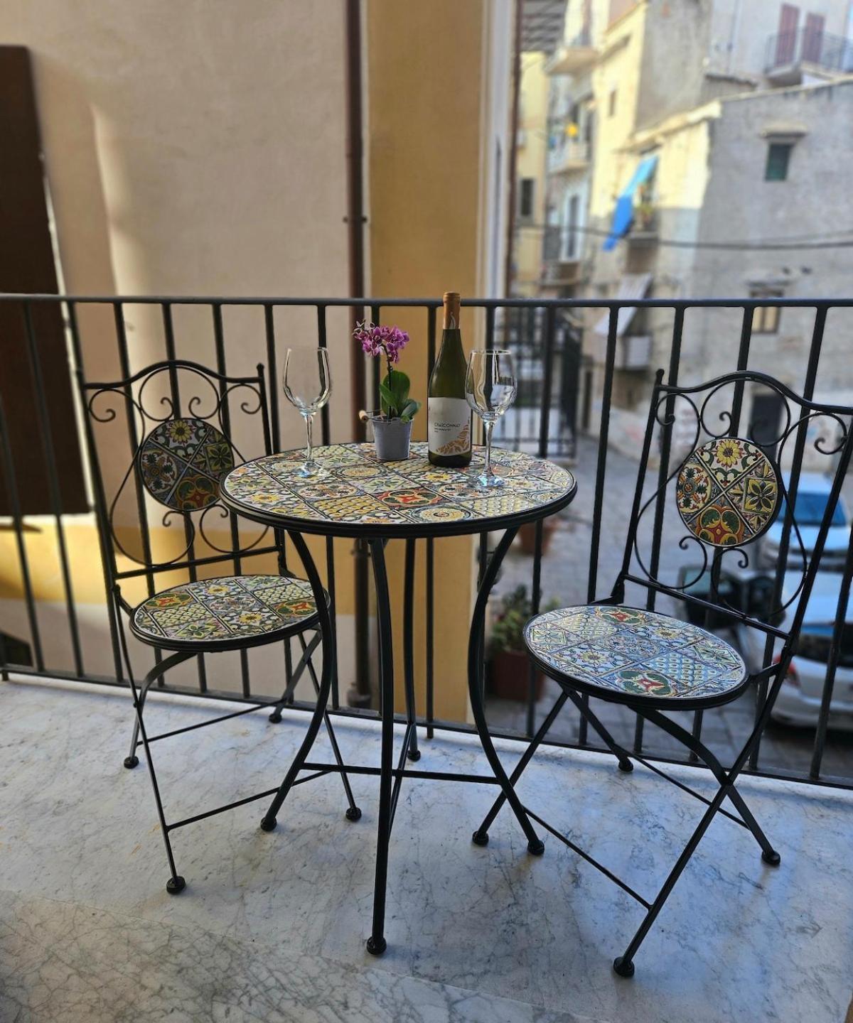 La Rosa Bianca Della Vucciria Villa Palermo Exteriör bild